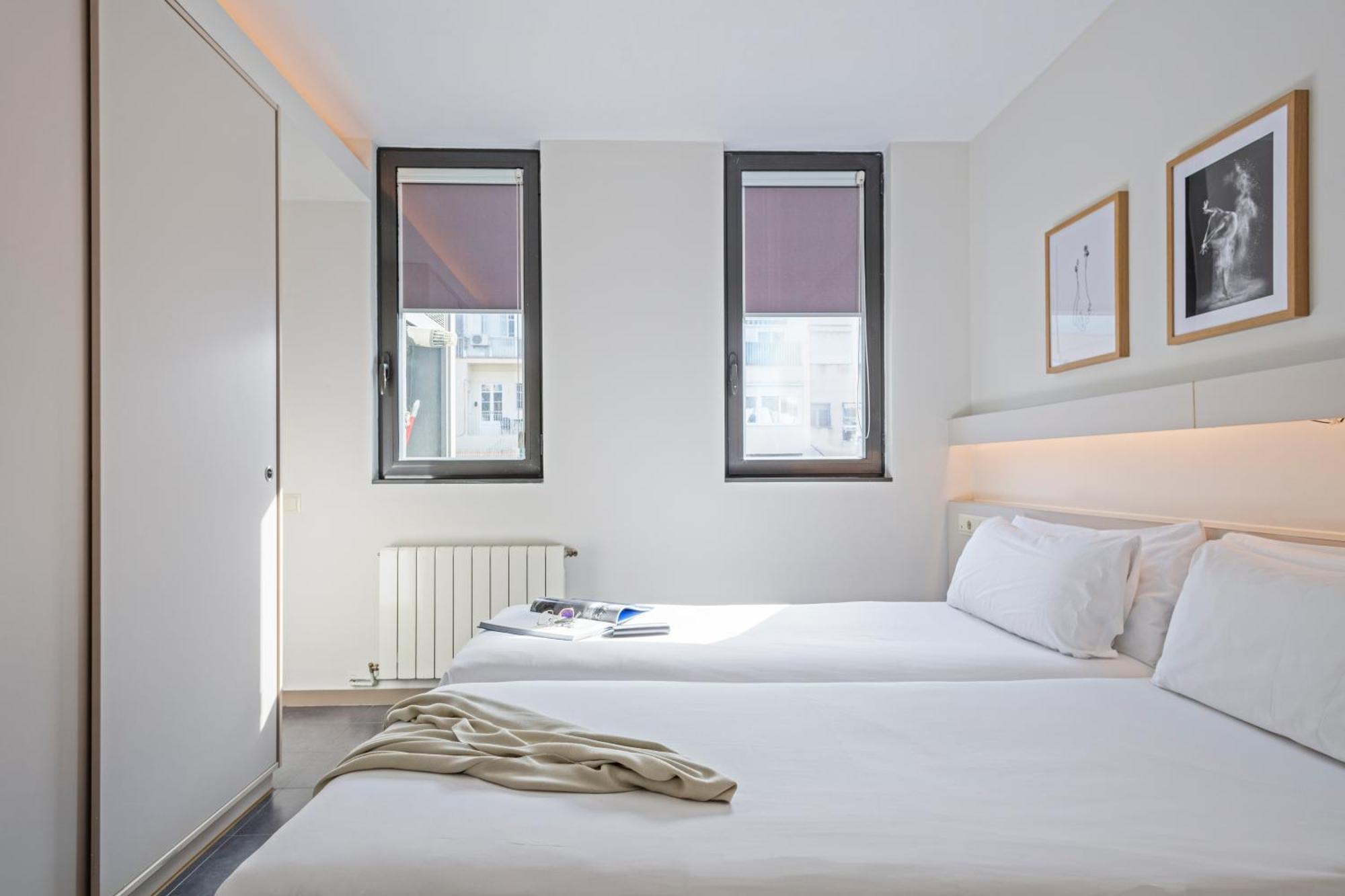 Aparthotel Bcn Montjuic Barcelona Kültér fotó