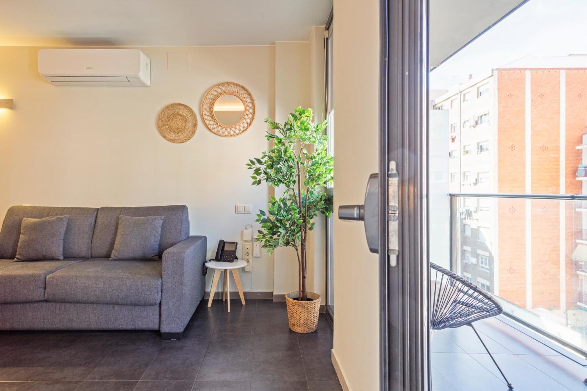 Aparthotel Bcn Montjuic Barcelona Kültér fotó