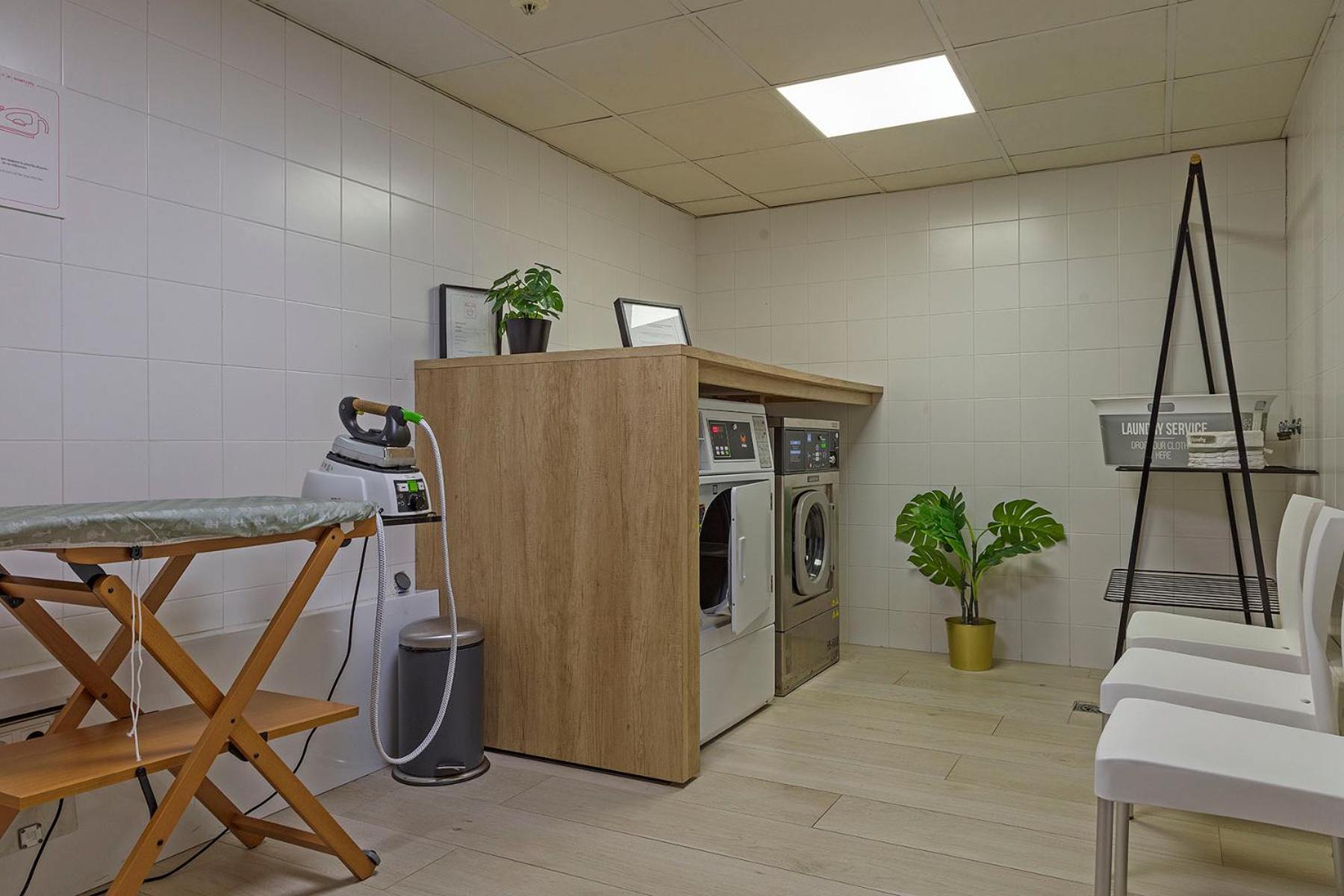Aparthotel Bcn Montjuic Barcelona Kültér fotó