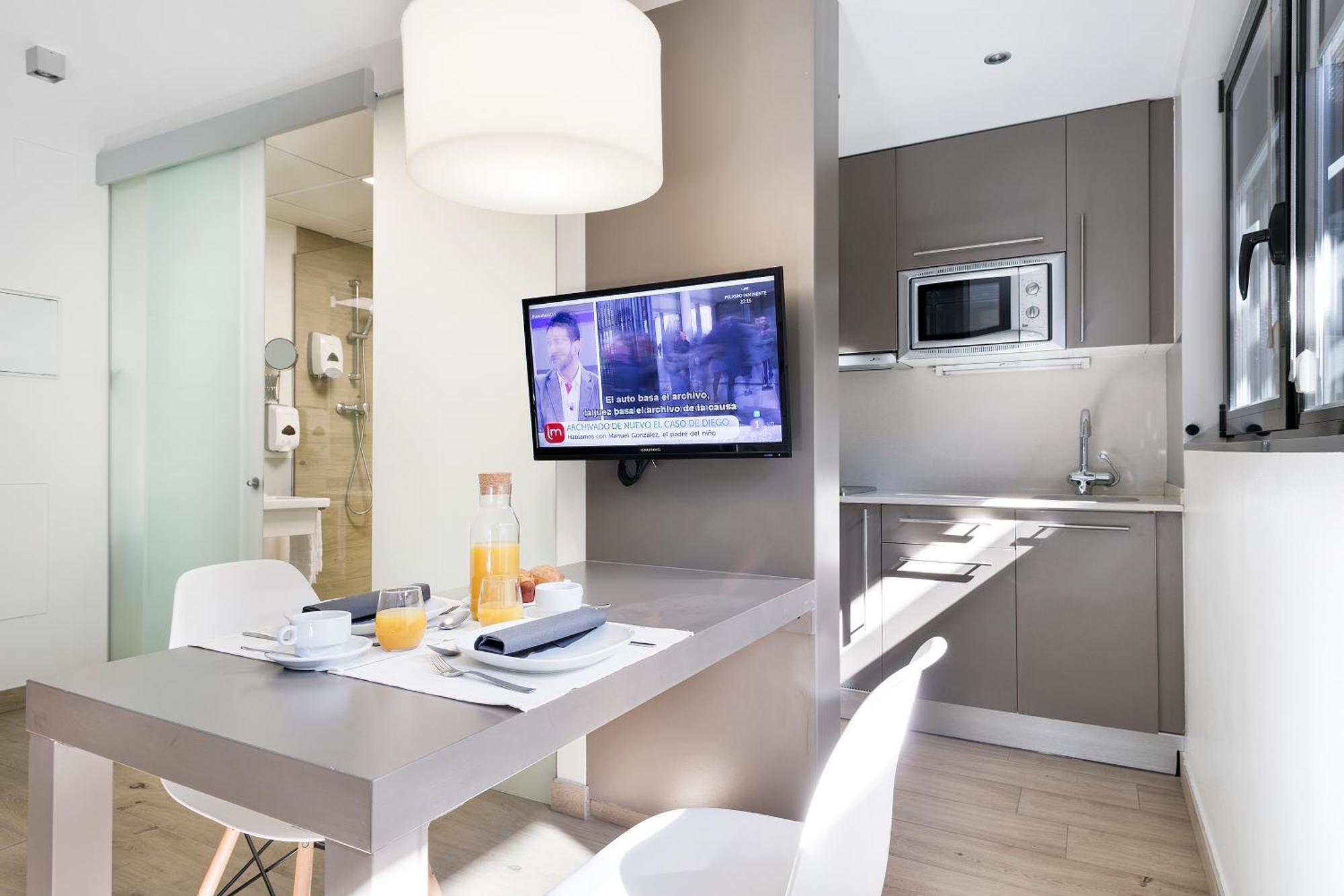 Aparthotel Bcn Montjuic Barcelona Kültér fotó