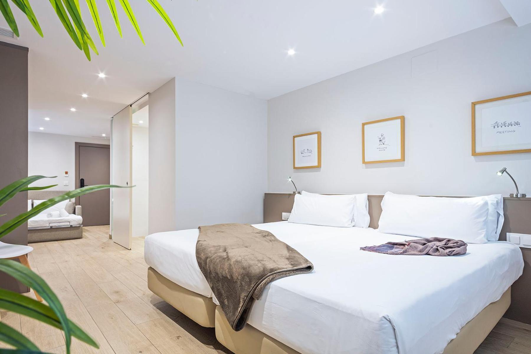 Aparthotel Bcn Montjuic Barcelona Kültér fotó