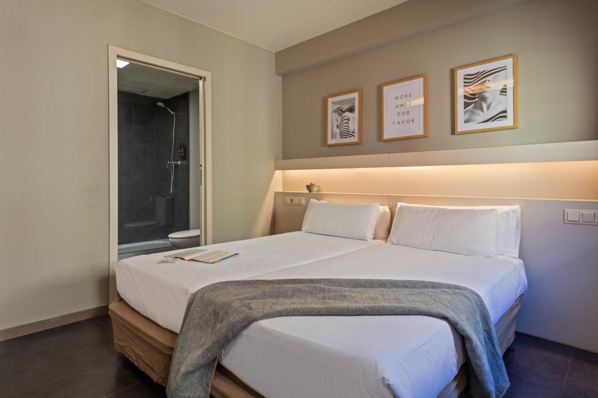 Aparthotel Bcn Montjuic Barcelona Kültér fotó